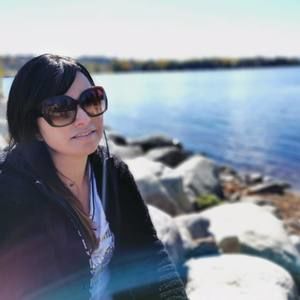 Meet your Posher, Lucineia